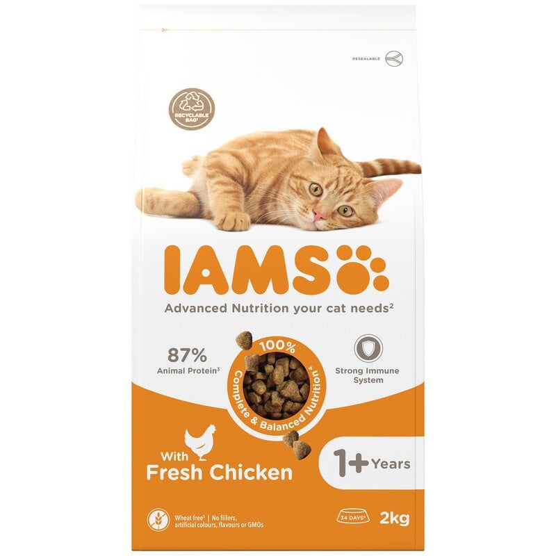 Iams Cat Adult with Chicken